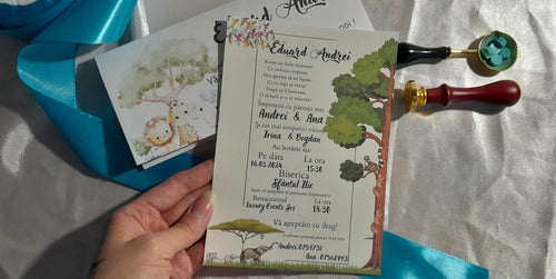 Invitație de botez cu tematică safari și animale ilustrate