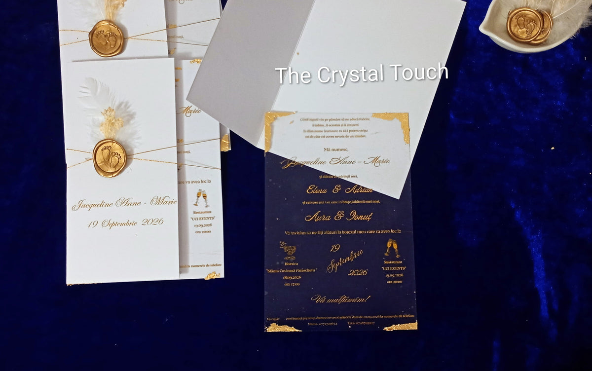 Invitații de botez elegante cu sigiliu și detalii aurii